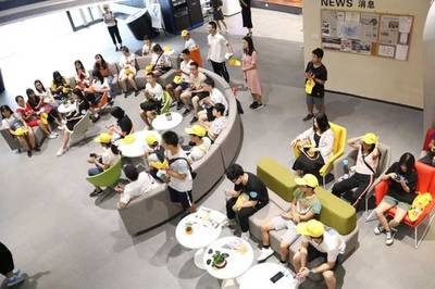 青春探秘，筑夢南海——50名大學生深入品牌企業，感受創業空間服務的創新活力